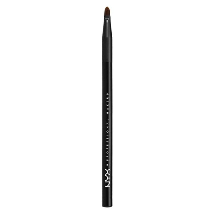 NYX PROF. MAKEUP Pro Lip Brush ryhmässä KAUNEUS JA TERVEYS / Meikit / Tarvikkeet & Meikkisetit / Harjat & Pensselit @ TP E-commerce Nordic AB (38-58132)