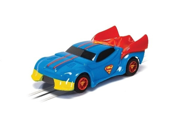 Micro Scalextric - Justice League Superman Car ryhmässä LELUT, TUOTTEET LAPSILLE JA VAUVOILLE / Radio-ohjattava / Autoradat / Autot @ TP E-commerce Nordic AB (38-95508)