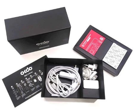 Okdo Raspberry Pi 4 Premium Kit 2GB ryhmässä TIETOKOONET & TARVIKKEET / Tietokoneen komponentit / Raspberry Pi @ TP E-commerce Nordic AB (38-96626)