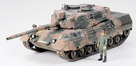 Tamiya 1/35 LEOPARD A4 ryhmässä URHEILU, VAPAA-AIKA JA HARRASTUS / Harrastus / Muovimallit / Sotilasajoneuvot (maa) @ TP E-commerce Nordic AB (A06274)