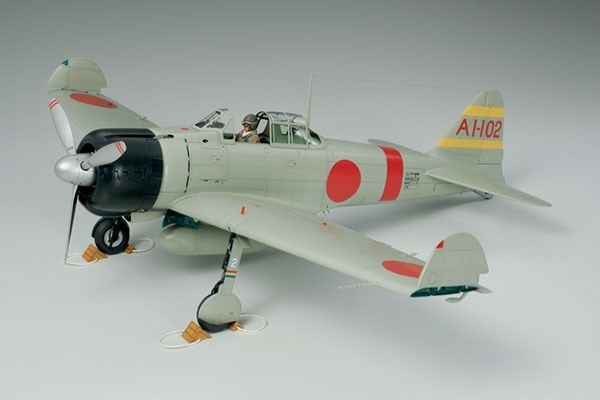 Tamiya 1/32 A6M2b Zero model 21 (Zeke) ryhmässä URHEILU, VAPAA-AIKA JA HARRASTUS / Harrastus / Muovimallit / Lentokoneet/Helikopterit @ TP E-commerce Nordic AB (A06398)