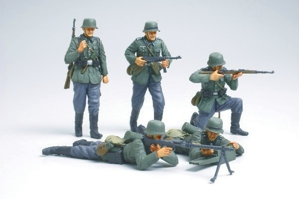 Tamiya 1/35 German infantry french campaign ryhmässä URHEILU, VAPAA-AIKA JA HARRASTUS / Harrastus / Muovimallit / Hahmot @ TP E-commerce Nordic AB (A06453)