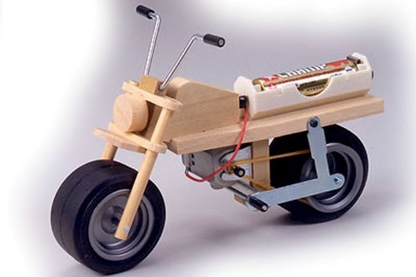 Tamiya Mini-Bike Kit ryhmässä URHEILU, VAPAA-AIKA JA HARRASTUS / Harrastus / Muovimallit / Sekalaiset @ TP E-commerce Nordic AB (A06526)