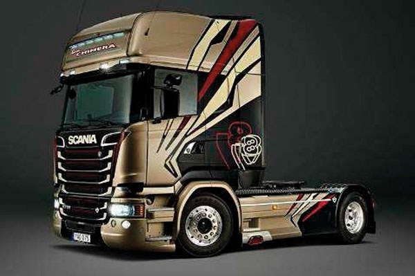 Italeri 1:24 SCANIA R730 STREAMLINE \'CHIMERA ryhmässä URHEILU, VAPAA-AIKA JA HARRASTUS / Harrastus / Muovimallit / Autot @ TP E-commerce Nordic AB (A07162)