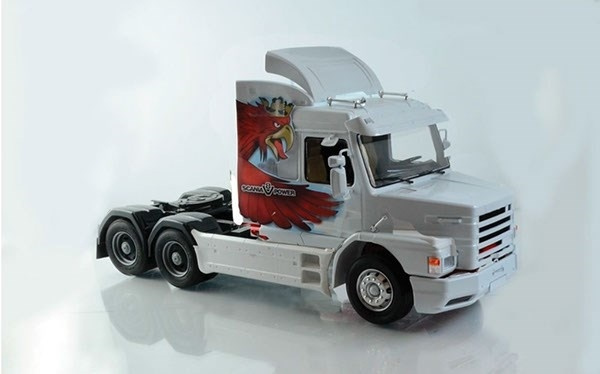 Italeri 1:24 SCANIA T143H 6x2 ryhmässä URHEILU, VAPAA-AIKA JA HARRASTUS / Harrastus / Muovimallit / Autot @ TP E-commerce Nordic AB (A07209)