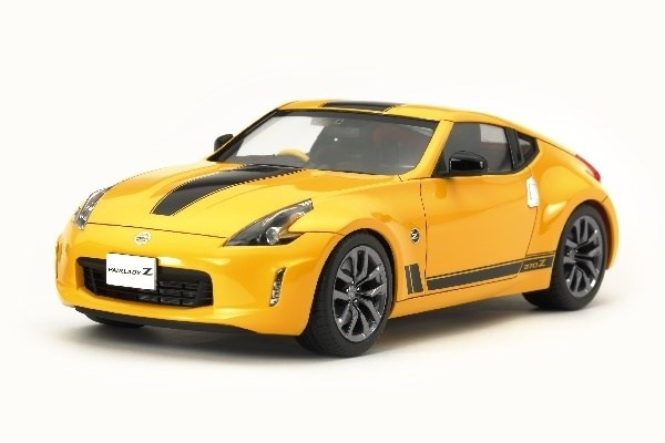 Tamiya 1/24 Nissan 370Z Heritage Edition ryhmässä URHEILU, VAPAA-AIKA JA HARRASTUS / Harrastus / Muovimallit / Autot @ TP E-commerce Nordic AB (A07366)