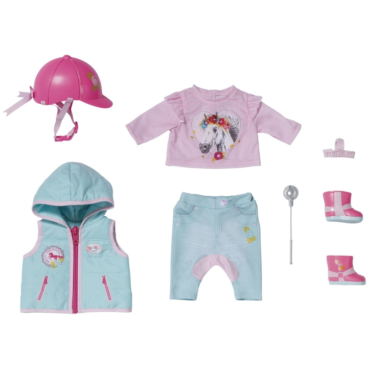 BABY Born Deluxe Riding Outfit 43cm ryhmässä LELUT, TUOTTEET LAPSILLE JA VAUVOILLE / Leikkikalut, Askartelu &Pelit / Nuket & Tarvikkeet @ TP E-commerce Nordic AB (A18270)