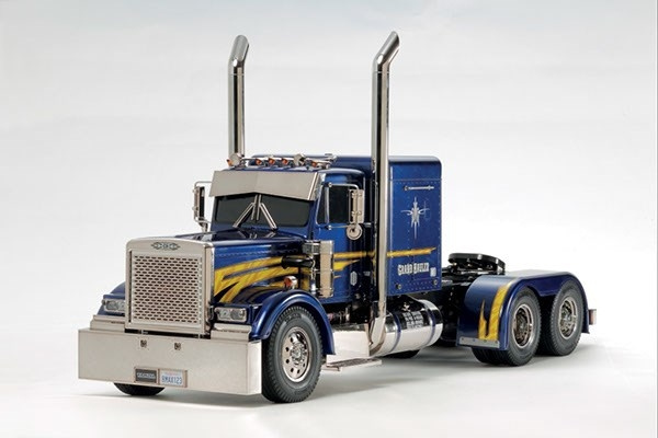 TAMIYA 1:14 R/C Full Option - Grand Hauler Metal Blue ryhmässä LELUT, TUOTTEET LAPSILLE JA VAUVOILLE / Radio-ohjattava / Radio-ohjattavat autot @ TP E-commerce Nordic AB (C31516)