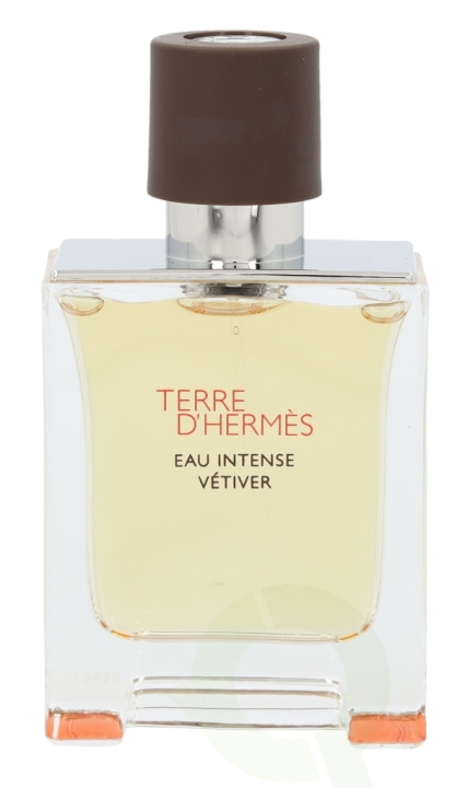 Hermes Terre D\'Hermes Eau Intense Vetiver Edp Spray 50 ml ryhmässä KAUNEUS JA TERVEYS / Tuoksut & Parfyymit / Parfyymit / Miesten Tuoksut @ TP E-commerce Nordic AB (C36241)