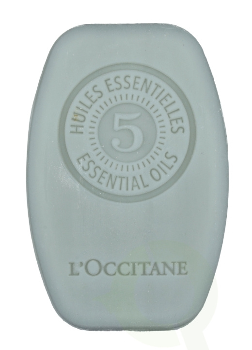 L\'Occitane 5 Ess. Oils Purifying Freshness Solid Shampoo 60 gr ryhmässä KAUNEUS JA TERVEYS / Hiukset &Stailaus / Hiustenhoito / Shampoo @ TP E-commerce Nordic AB (C37917)