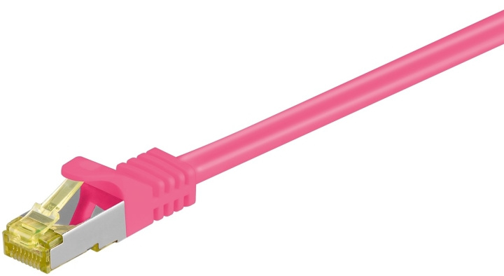 Goobay RJ45 patchkabel S/FTP (PiMF), 500 MHz, med CAT 7 råkabel, magenta, 3 m LSZH halogenfri kabelhölje, koppar, RJ45-kontakt (CAT 6A) ryhmässä TIETOKOONET & TARVIKKEET / Kaapelit & Sovittimet / Verkko / Cat7 @ TP E-commerce Nordic AB (C39491)