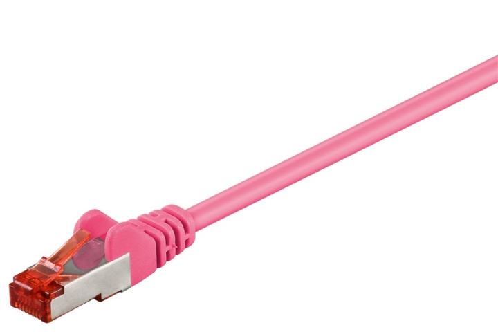 Goobay Patchkabel CAT 6, S/FTP (PiMF), magenta, 3 m kopparklädd aluminiumtråd (CCA) ryhmässä TIETOKOONET & TARVIKKEET / Kaapelit & Sovittimet / Verkko / Cat6 @ TP E-commerce Nordic AB (C39897)