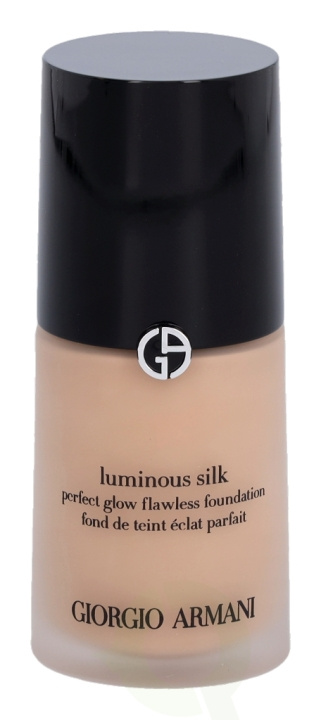 Armani Luminous Silk Foundation 30 ml #5 ryhmässä KAUNEUS JA TERVEYS / Meikit / Meikit Kasvot / Meikkivoide @ TP E-commerce Nordic AB (C41216)