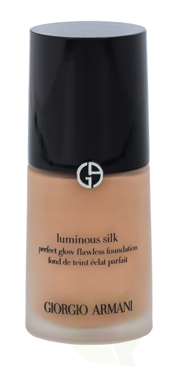 Armani Luminous Silk Foundation 30 ml 5.5 Natural Beige ryhmässä KAUNEUS JA TERVEYS / Meikit / Meikit Kasvot / Meikkivoide @ TP E-commerce Nordic AB (C41219)