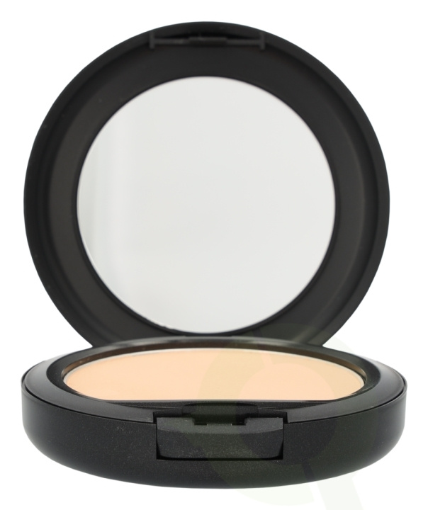 MAC Studio Fix Powder Plus Foundation 15 gr C2 ryhmässä KAUNEUS JA TERVEYS / Meikit / Meikit Kasvot / Meikkivoide @ TP E-commerce Nordic AB (C41665)