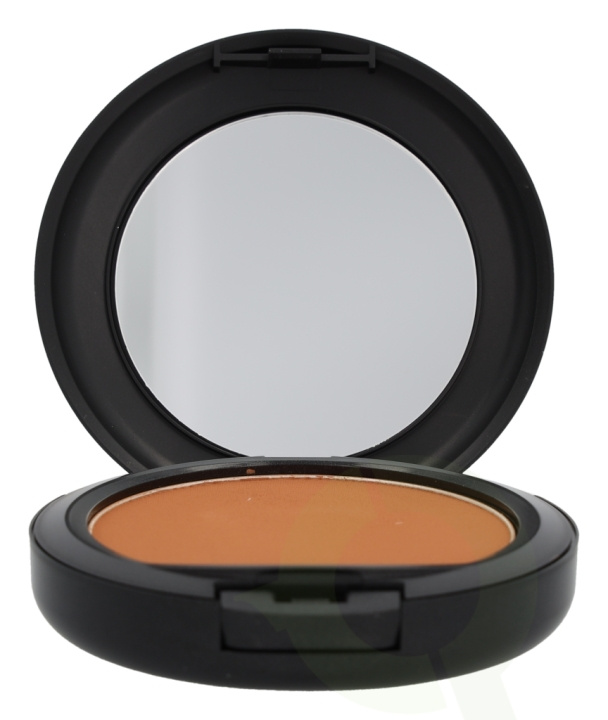 MAC Studio Fix Powder Plus Foundation 15 gr NW43 ryhmässä KAUNEUS JA TERVEYS / Meikit / Meikit Kasvot / Meikkivoide @ TP E-commerce Nordic AB (C41686)