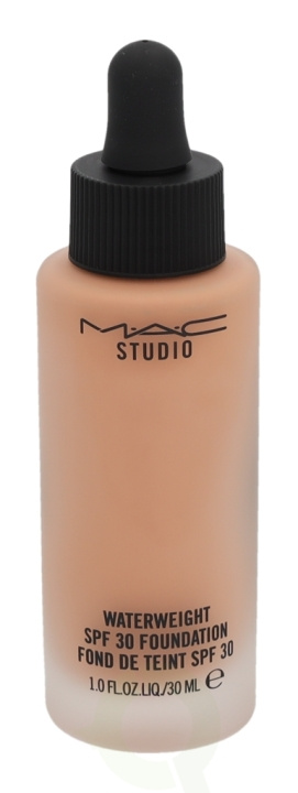 MAC Studio Waterweight Foundation SPF30 30 ml NW30 ryhmässä KAUNEUS JA TERVEYS / Meikit / Meikit Kasvot / Meikkivoide @ TP E-commerce Nordic AB (C41707)