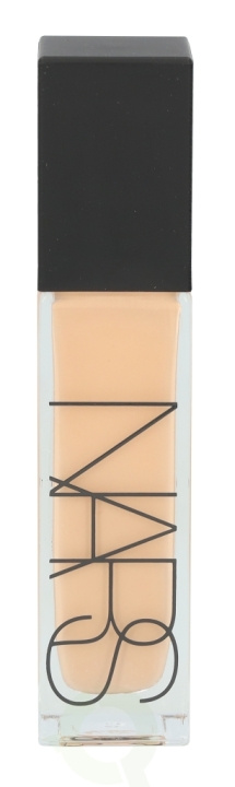 Nars Natural Radiant Longwear Foundation 30 ml Light 4.5/Vienna ryhmässä KAUNEUS JA TERVEYS / Meikit / Meikit Kasvot / Meikkivoide @ TP E-commerce Nordic AB (C41738)