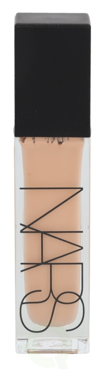 Nars Natural Radiant Longwear Foundation 30 ml 2.5 Light Yukon ryhmässä KAUNEUS JA TERVEYS / Meikit / Meikit Kasvot / Meikkivoide @ TP E-commerce Nordic AB (C41745)