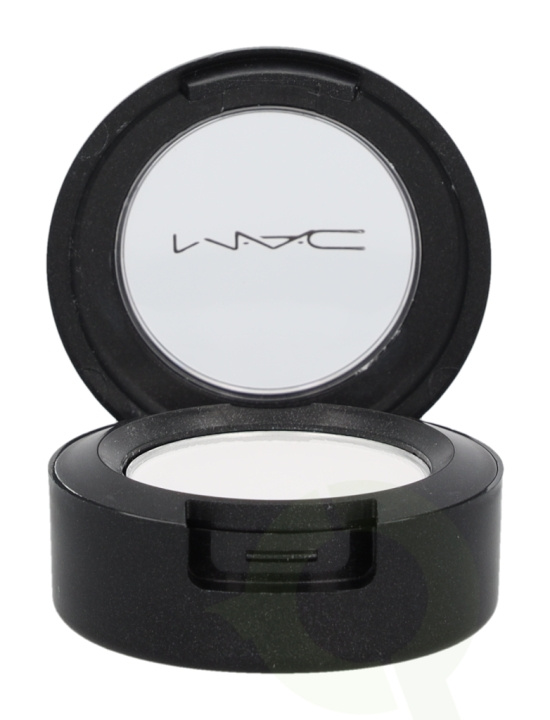 MAC Small Eye Shadow 1.5 gr Gesso Matte ryhmässä KAUNEUS JA TERVEYS / Meikit / Silmät ja kulmat / Luomivärit @ TP E-commerce Nordic AB (C42242)