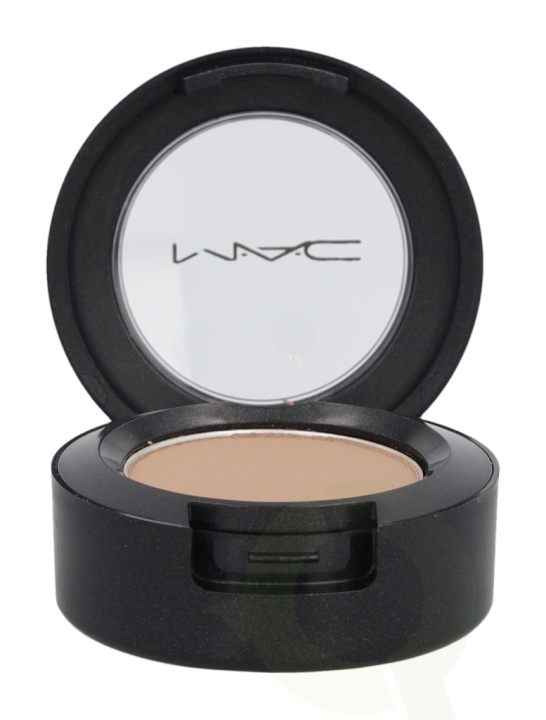 MAC Small Eye Shadow 1.5 gr Omega Matte ryhmässä KAUNEUS JA TERVEYS / Meikit / Silmät ja kulmat / Luomivärit @ TP E-commerce Nordic AB (C42243)