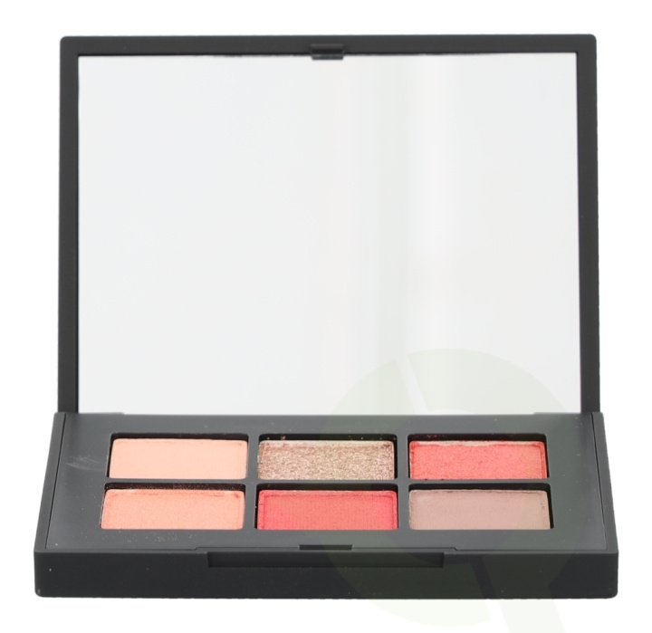 Nars Voyageur Eyeshadow Palette 3.6 gr Hibiscus ryhmässä KAUNEUS JA TERVEYS / Meikit / Silmät ja kulmat / Luomivärit @ TP E-commerce Nordic AB (C42259)