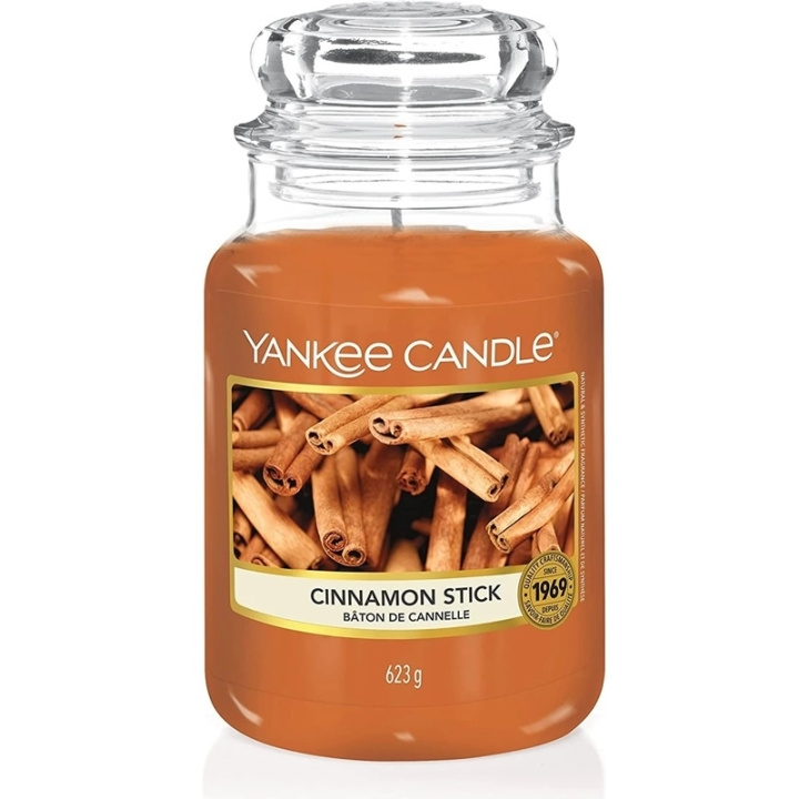 Yankee Candle Classic Large Jar Cinnamon Stick 623g ryhmässä KAUNEUS JA TERVEYS / Tuoksut & Parfyymit / Muut tuoksut / Tuoksukynttilät @ TP E-commerce Nordic AB (C44319)