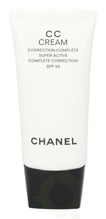 Chanel CC Cream Complete Correction SPF50 30 ml #40 Beige ryhmässä KAUNEUS JA TERVEYS / Meikit / Meikit Kasvot / Meikkivoide @ TP E-commerce Nordic AB (C49695)