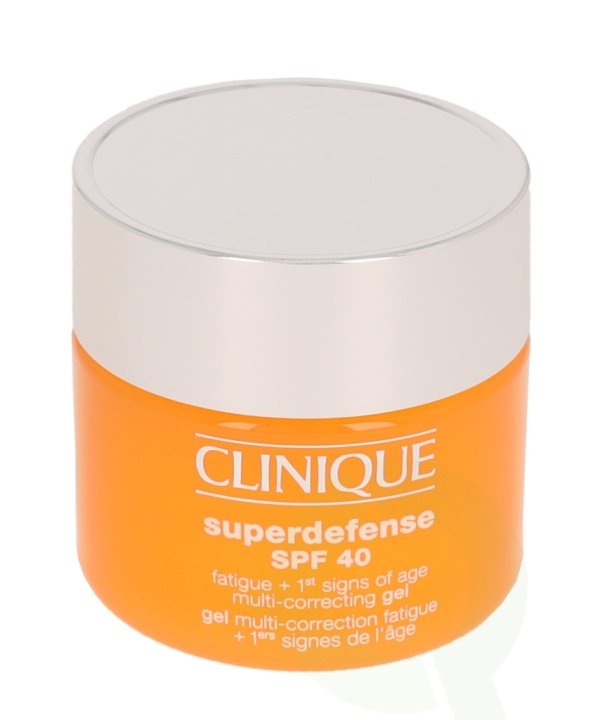 Clinique Superdefense Gel SPF40 50 ml ryhmässä KAUNEUS JA TERVEYS / Ihonhoito / Kasvot / Kasvovoide @ TP E-commerce Nordic AB (C50300)