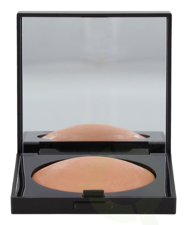 Laura Mercier Matte Radiance Baked Powder 7.5 gr Bronze 03 ryhmässä KAUNEUS JA TERVEYS / Meikit / Meikit Kasvot / Puuteri @ TP E-commerce Nordic AB (C53116)