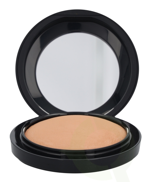 MAC Mineralize Skinfinish Natural 10 gr Medium Deep ryhmässä KAUNEUS JA TERVEYS / Meikit / Meikit Kasvot / Puuteri @ TP E-commerce Nordic AB (C53680)