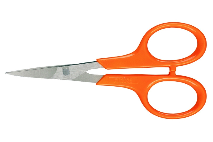 Fiskars käyrät kynsisakset/ompelusakset 10 cm, Classic 9808 ryhmässä KOTI, TALOUS JA PUUTARHA / Keittiövälineet / Muut keittivälineet @ TP E-commerce Nordic AB (C57613)