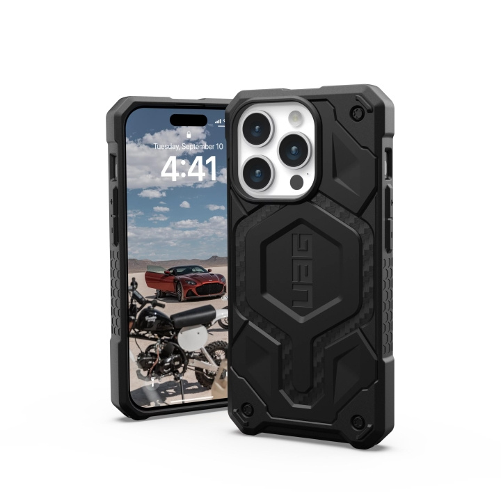 Urban Armor Gear iPhone 15 Pro Monarch Pro - Carbon Fiber ryhmässä ÄLYPUHELIMET JA TABLETIT / Puhelimen suojakotelo / Apple / iPhone 15 @ TP E-commerce Nordic AB (C59747)