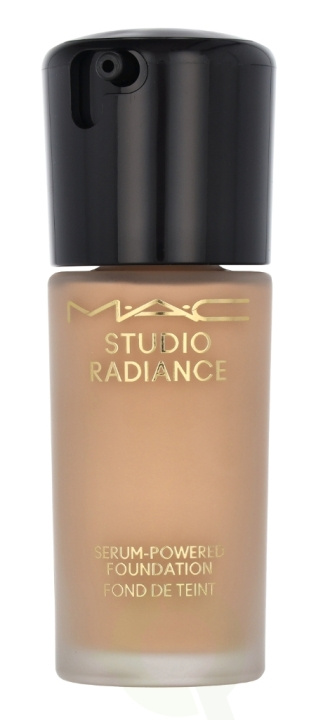 MAC Studio Radiance Serum-Powered Foundation 30 ml #NC16 ryhmässä KAUNEUS JA TERVEYS / Meikit / Meikit Kasvot / Meikkivoide @ TP E-commerce Nordic AB (C63969)