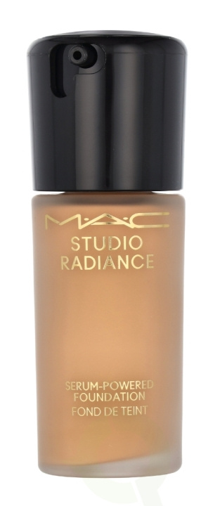 MAC Studio Radiance Serum-Powered Foundation 30 ml #NC20 ryhmässä KAUNEUS JA TERVEYS / Meikit / Meikit Kasvot / Meikkivoide @ TP E-commerce Nordic AB (C63971)