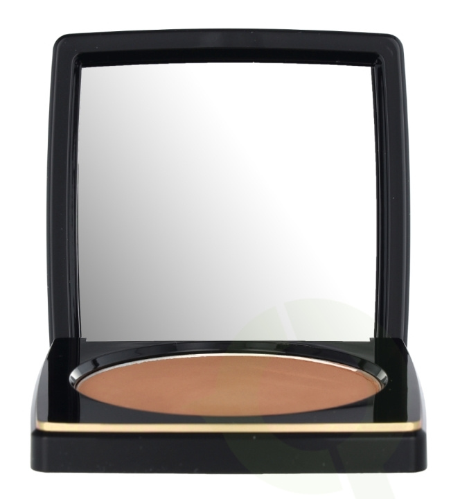 Bobbi Brown Bronzing Powder 10 g Light ryhmässä KAUNEUS JA TERVEYS / Meikit / Meikit Kasvot / Puuteri @ TP E-commerce Nordic AB (C65555)