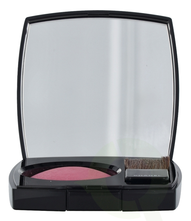 Chanel Joues Contraste Powder Blush 3.5 g #64 Pink Explosion ryhmässä KAUNEUS JA TERVEYS / Meikit / Meikit Kasvot / Poskipuna / Aurinkopuuteri @ TP E-commerce Nordic AB (C67777)