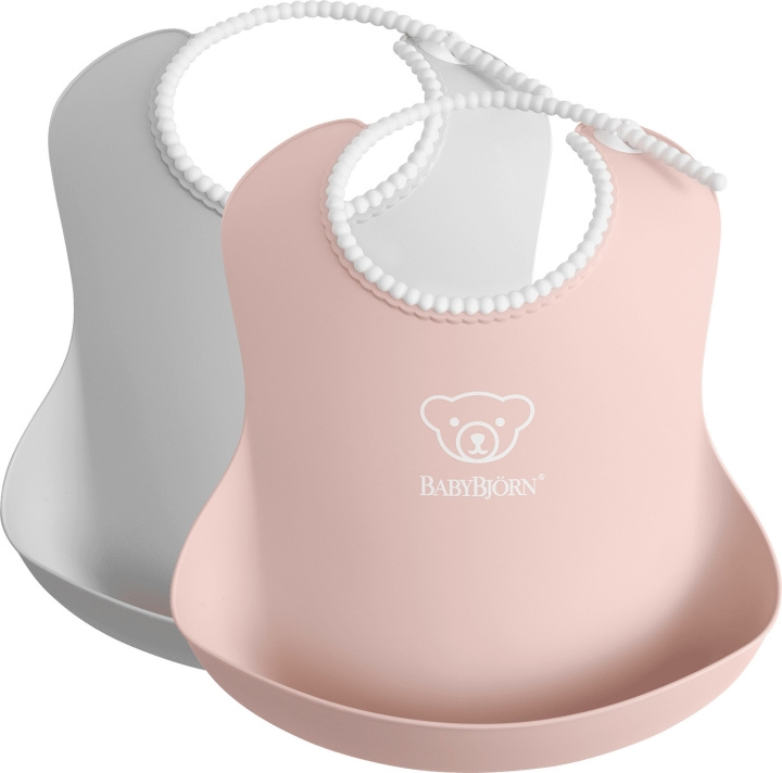 BabyBjörn Baby Bib -ruokalappu, 2 kpl, Grey / Powder Pink ryhmässä LELUT, TUOTTEET LAPSILLE JA VAUVOILLE / Syö ja juo / Ruokalaput @ TP E-commerce Nordic AB (C68486)