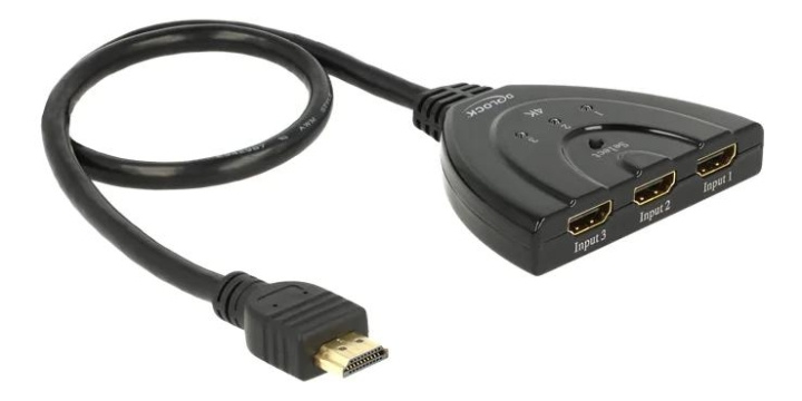 DeLOCK HDMI UHD Switch 3xHDMI>1xHDMI out 4K integrated cable 50 cm ryhmässä KODINELEKTRONIIKKA / Kaapelit & Sovittimet / HDMI / Sovittimet @ TP E-commerce Nordic AB (C70494)