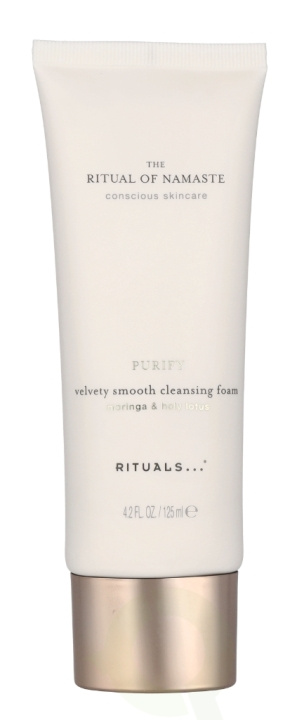 Rituals The Ritual Of Namaste Velvety Smooth Cleansing Foam 125 ml ryhmässä KAUNEUS JA TERVEYS / Ihonhoito / Kasvot / Puhdistus @ TP E-commerce Nordic AB (C74604)