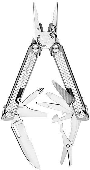 Leatherman Free P2 -monitoimityökalu, nylonkotelolla ryhmässä URHEILU, VAPAA-AIKA JA HARRASTUS / Ulkoilu / Monitoimityökalut @ TP E-commerce Nordic AB (C75366)