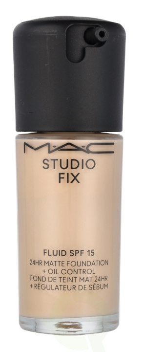 MAC Studio Fix Fluid Foundation SPF15 30 ml NC12 ryhmässä KAUNEUS JA TERVEYS / Meikit / Meikit Kasvot / Meikkivoide @ TP E-commerce Nordic AB (C75936)