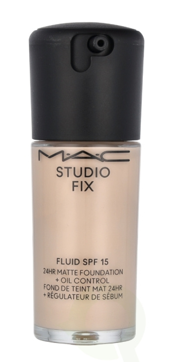 MAC Studio Fix Fluid Foundation SPF15 30 ml NC10 ryhmässä KAUNEUS JA TERVEYS / Meikit / Meikit Kasvot / Meikkivoide @ TP E-commerce Nordic AB (C75944)