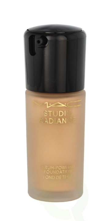 MAC Studio Radiance Serum-Powered Foundation 30 ml NC12 ryhmässä KAUNEUS JA TERVEYS / Meikit / Meikit Kasvot / Meikkivoide @ TP E-commerce Nordic AB (C75950)