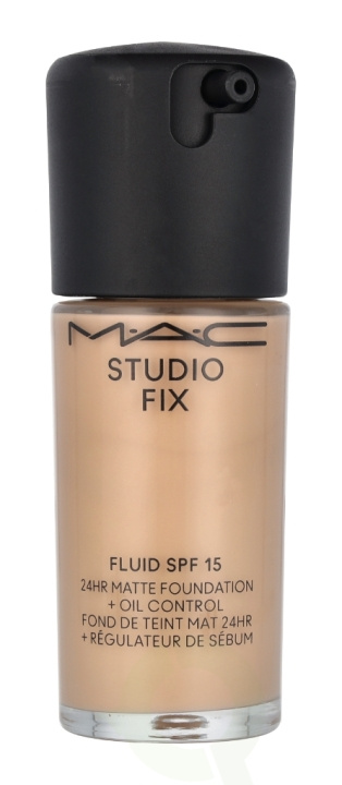 MAC Studio Fix Fluid Foundation SPF15 30 ml NC17 ryhmässä KAUNEUS JA TERVEYS / Meikit / Meikit Kasvot / Meikkivoide @ TP E-commerce Nordic AB (C76003)