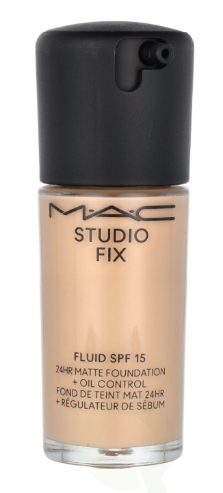 MAC Studio Fix Fluid Foundation SPF15 30 ml NC15 ryhmässä KAUNEUS JA TERVEYS / Meikit / Meikit Kasvot / Meikkivoide @ TP E-commerce Nordic AB (C78845)