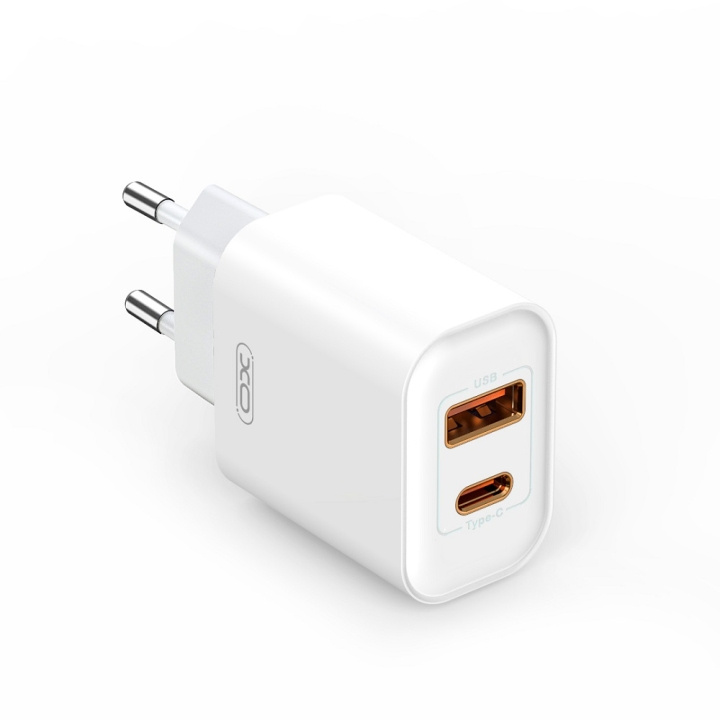 XO väggladdare CE12 PD QC 3.0 20W 1x USB 1x USB-C vit ryhmässä ÄLYPUHELIMET JA TABLETIT / Laturit & Kaapelit / Seinälaturi / Seinälaturi Type C @ TP E-commerce Nordic AB (C79271)