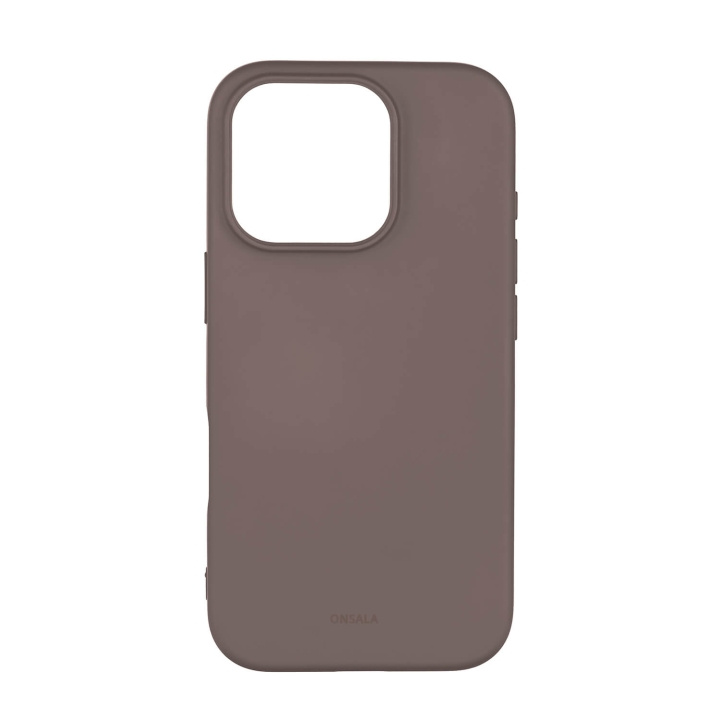 Onsala Back Sil Touch Recycled MagSerie iPhone 16 Pro Chocolate ryhmässä ÄLYPUHELIMET JA TABLETIT / Puhelimen suojakotelo / Apple / iPhone 16 @ TP E-commerce Nordic AB (C79417)