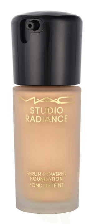 MAC Studio Radiance Serum-Powered Foundation 30 ml NC17.5 ryhmässä KAUNEUS JA TERVEYS / Meikit / Meikit Kasvot / Meikkivoide @ TP E-commerce Nordic AB (C79546)