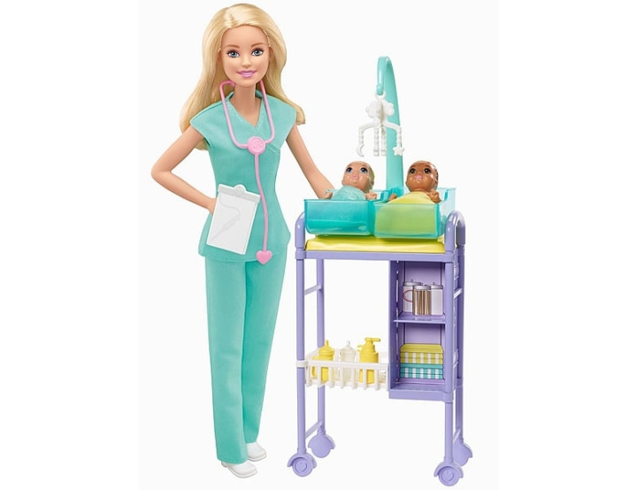 Barbie Vauvan lääkäri nukke (GKH23) ryhmässä LELUT, TUOTTEET LAPSILLE JA VAUVOILLE / Leikkikalut, Askartelu &Pelit / Nuket & Tarvikkeet @ TP E-commerce Nordic AB (C80548)